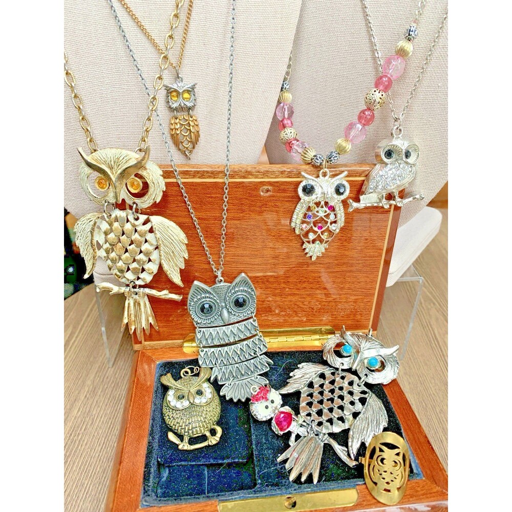 Owl Jewelry Lot 9pc Vintage & Now Necklaces Rhinestone Gold Tone Pendant Ring